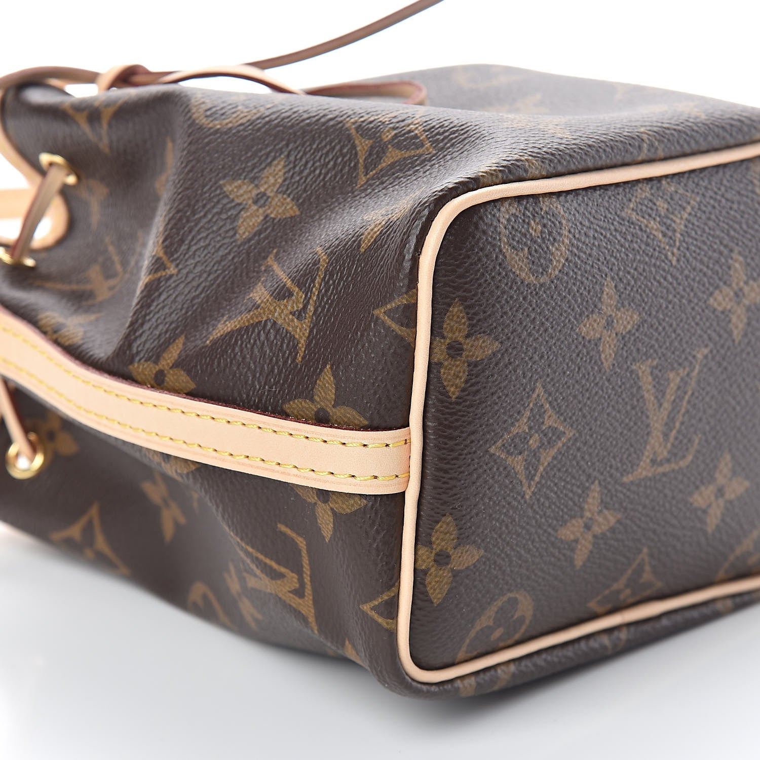 Louis Vuitton Monogram Nano Noe 8 of 9