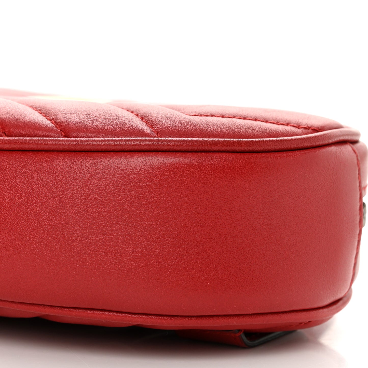 Calfskin Matelasse GG Marmont Belt Bag 85 34 Hibiscus Red