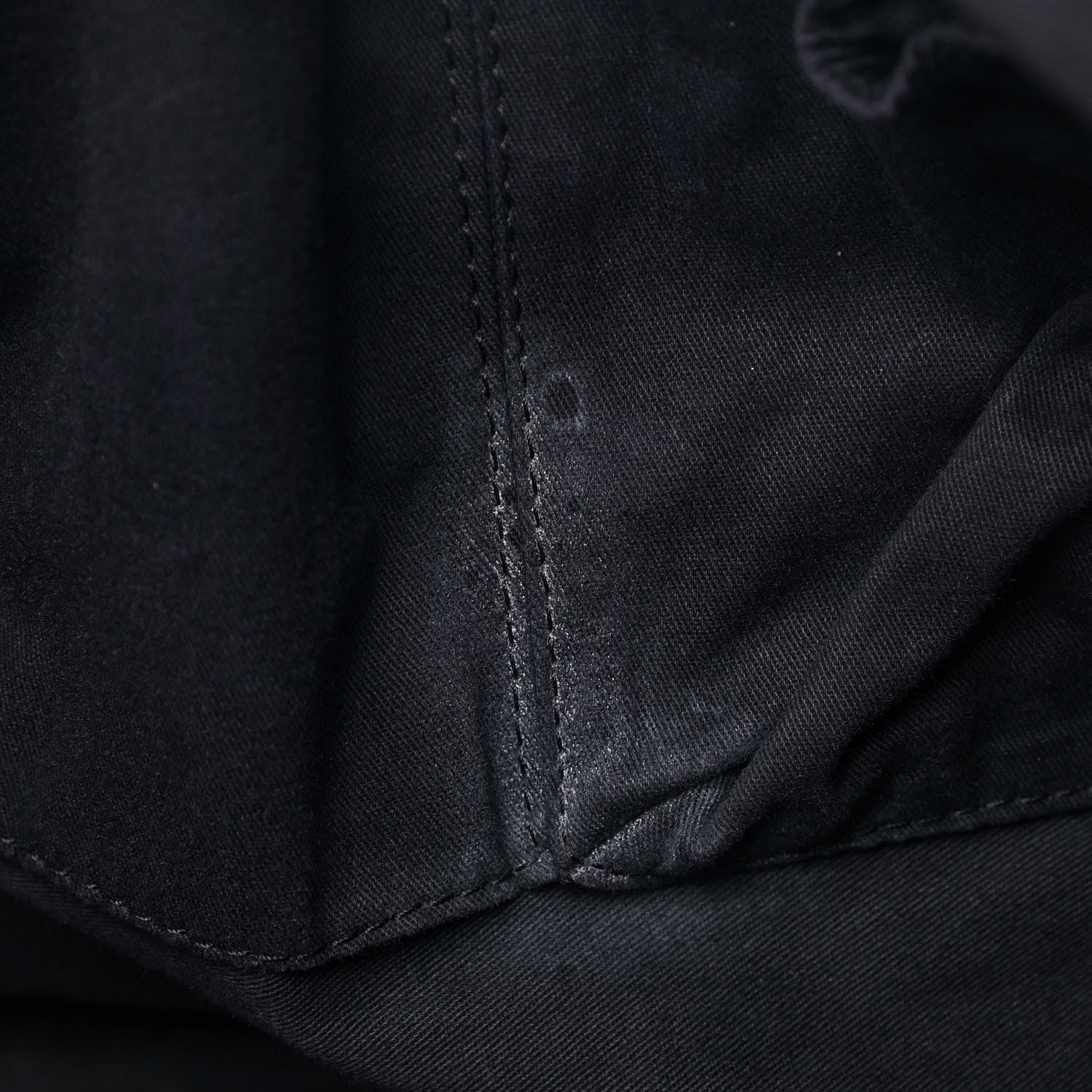 Givenchy Buffalo Medium Ring Nightingale Black 10 of 10