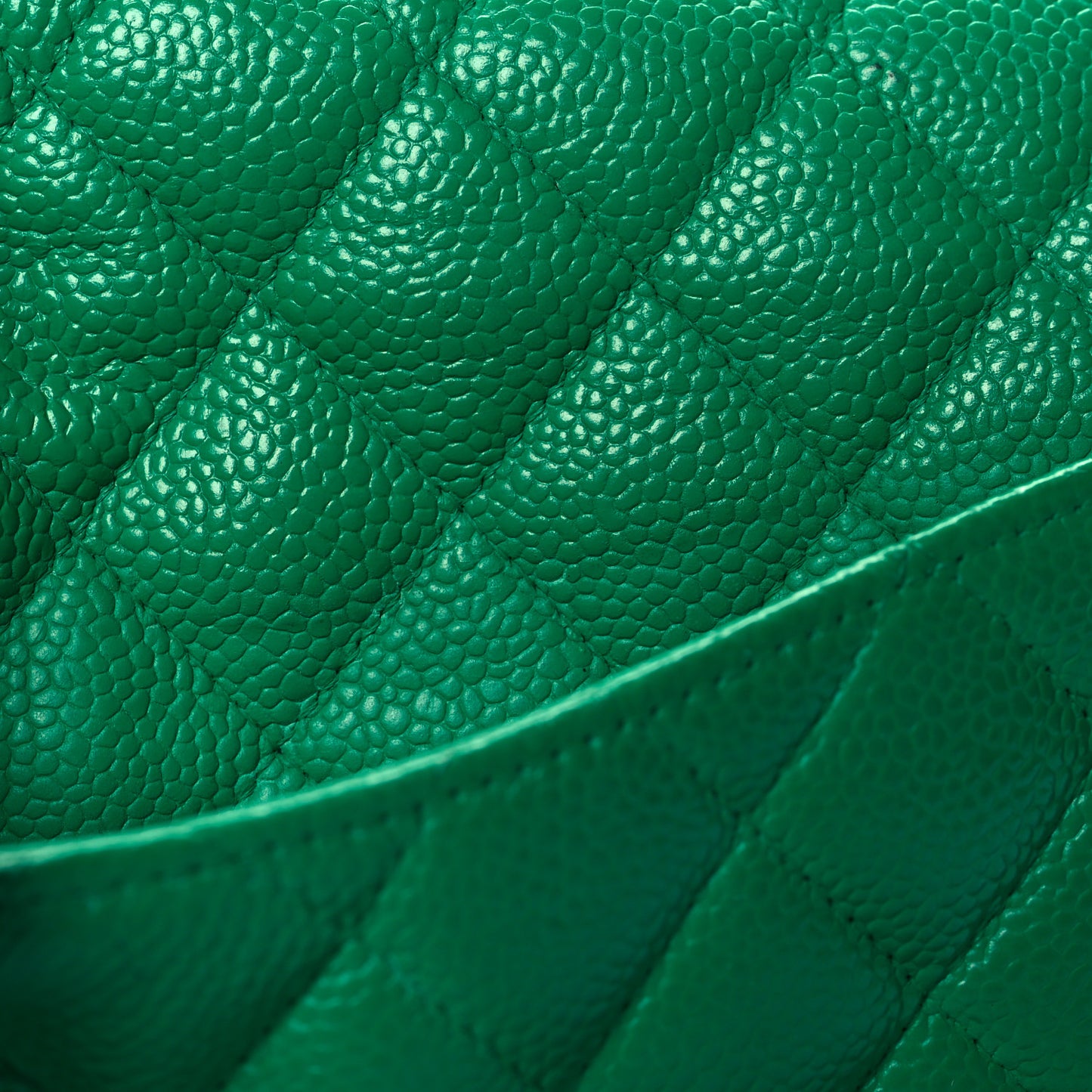 Caviar Quilted Medium Double Flap Green