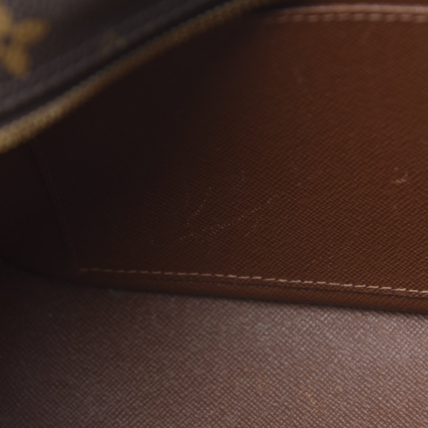 Louis Vuitton Monogram Cite MM 14 of 18
