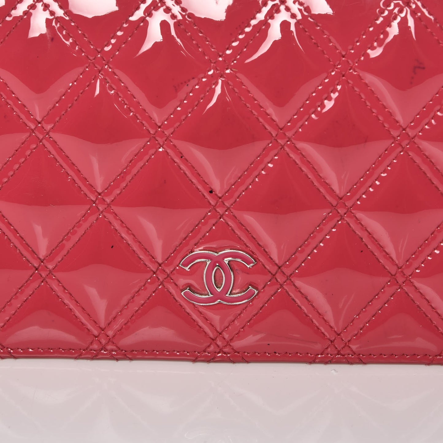 Patent Calfskin Quilted Double Stitch Yen Wallet Pink