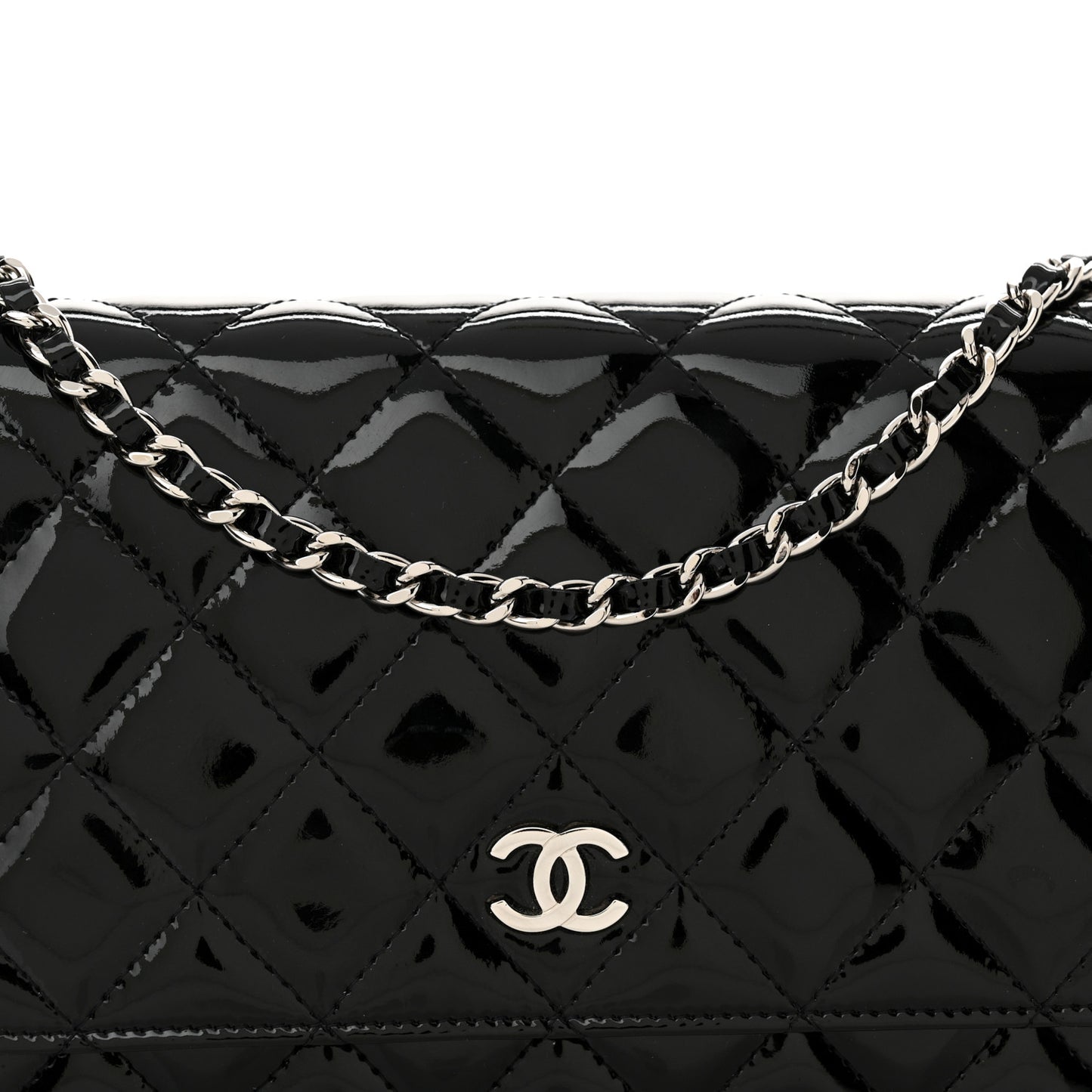 Patent Quilted Wallet On Chain WOC Black