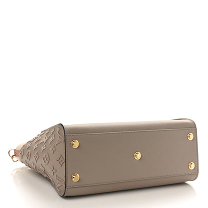 Louis Vuitton Calfskin Monogram Tufting On My Side Galet 4 of 8
