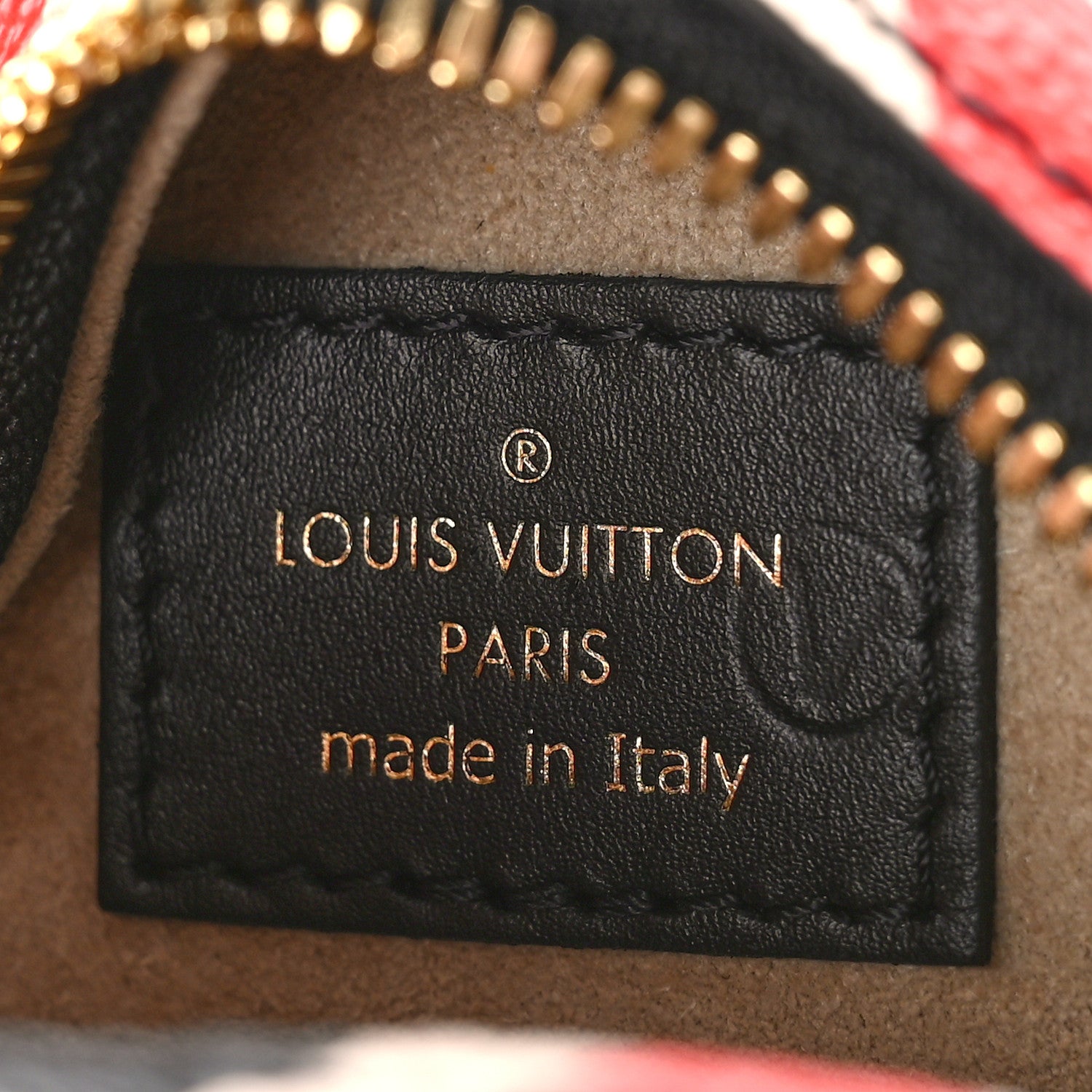Louis Vuitton Monogram Giant Crafty Boite Chapeau Souple PM Creme Rouge Black 6 of 9