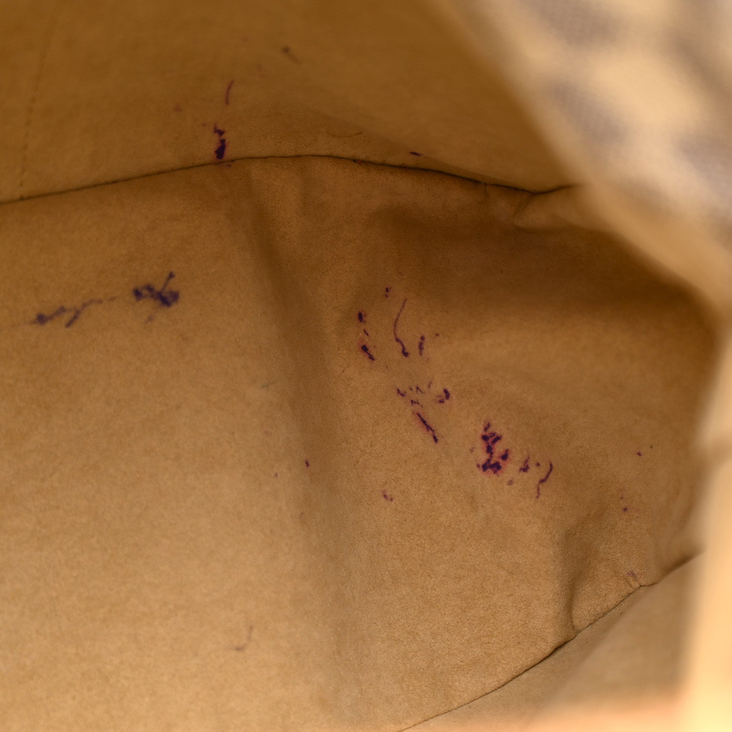 Louis Vuitton Damier Azur Artsy MM 12 of 19