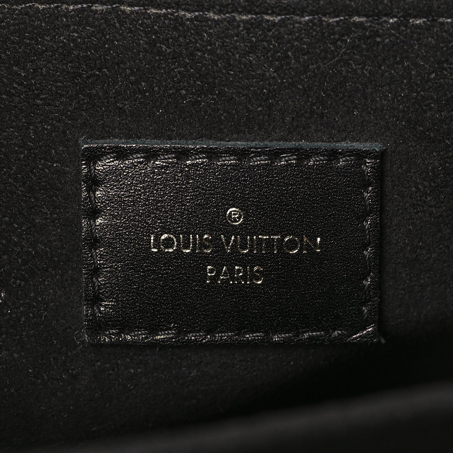 Reverse Monogram Pochette Metis
