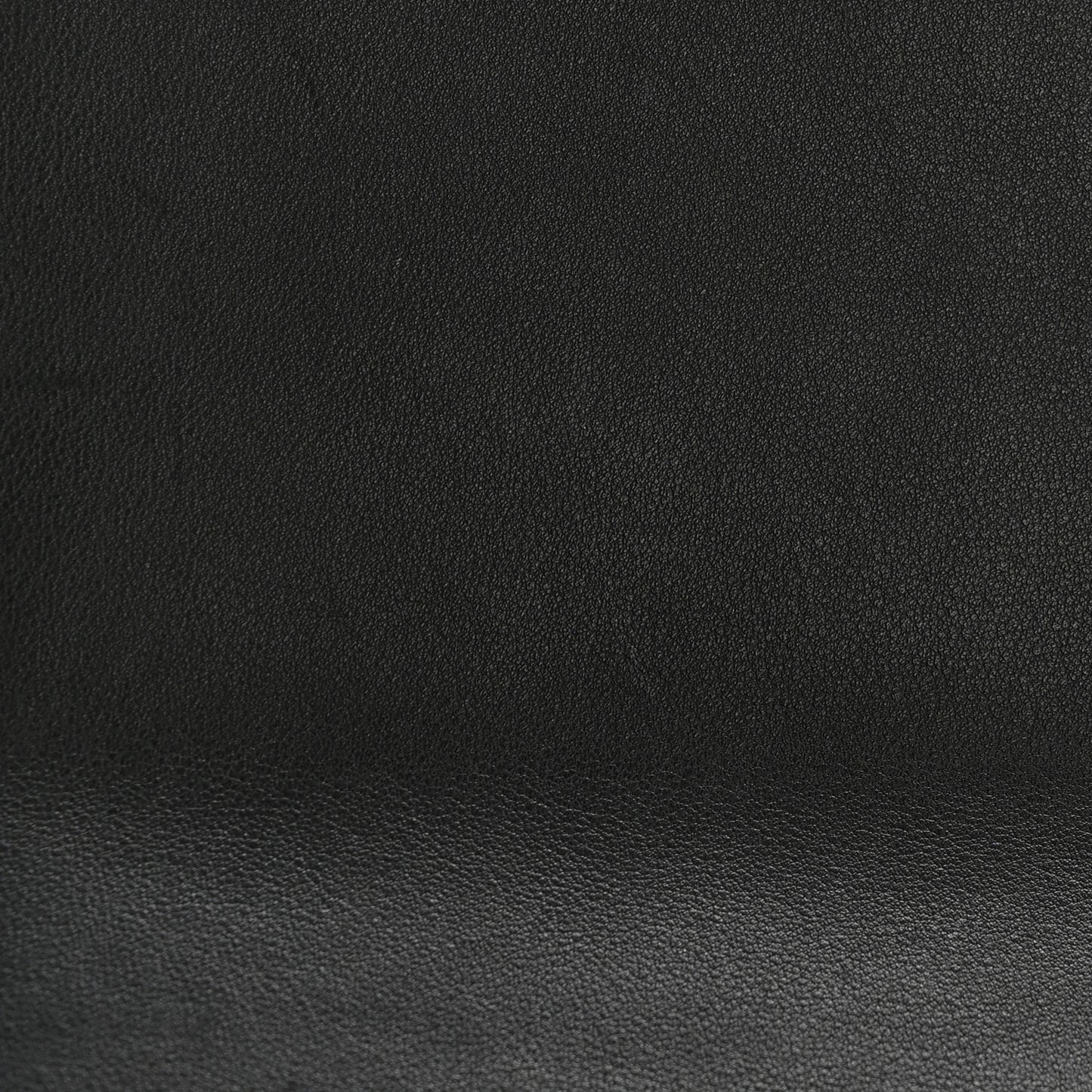 Lambskin Chevron Quilted Medium Boy Flap Black