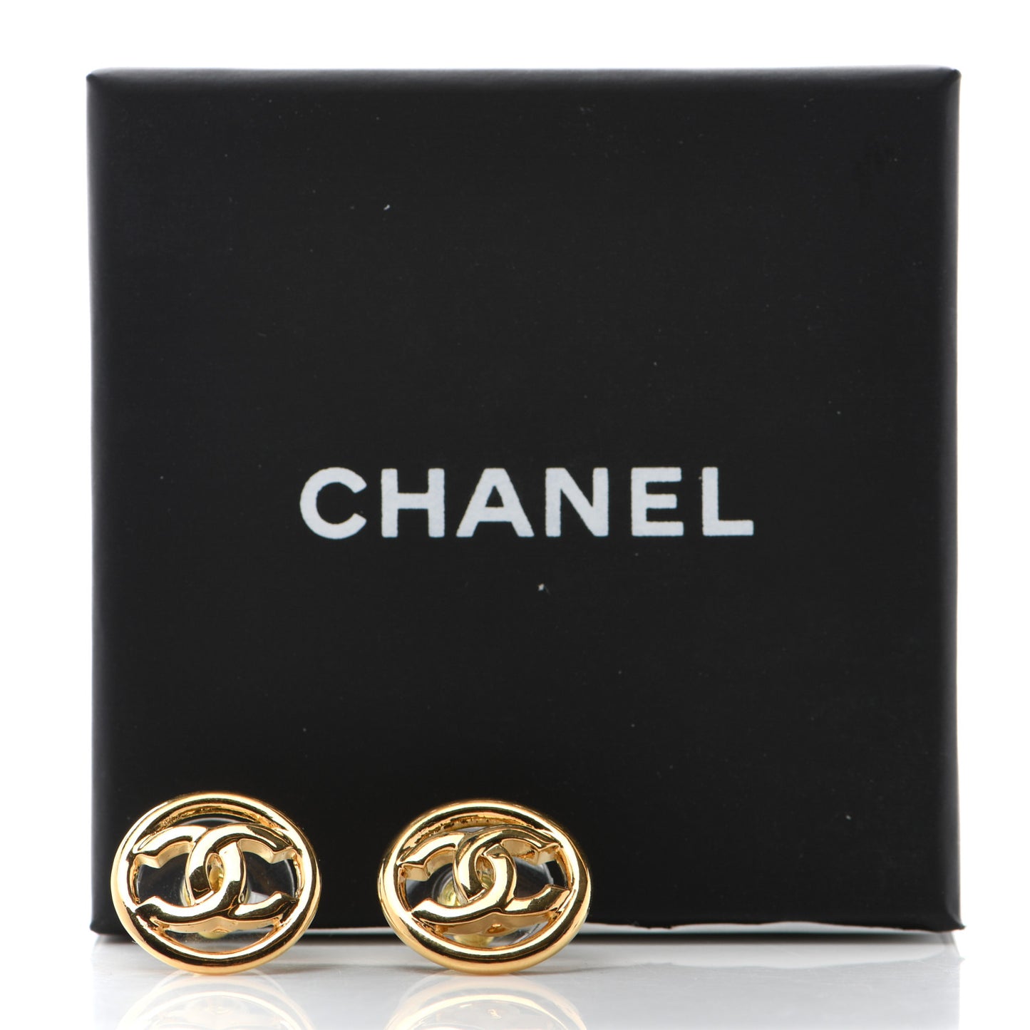 CC Round Earrings Gold