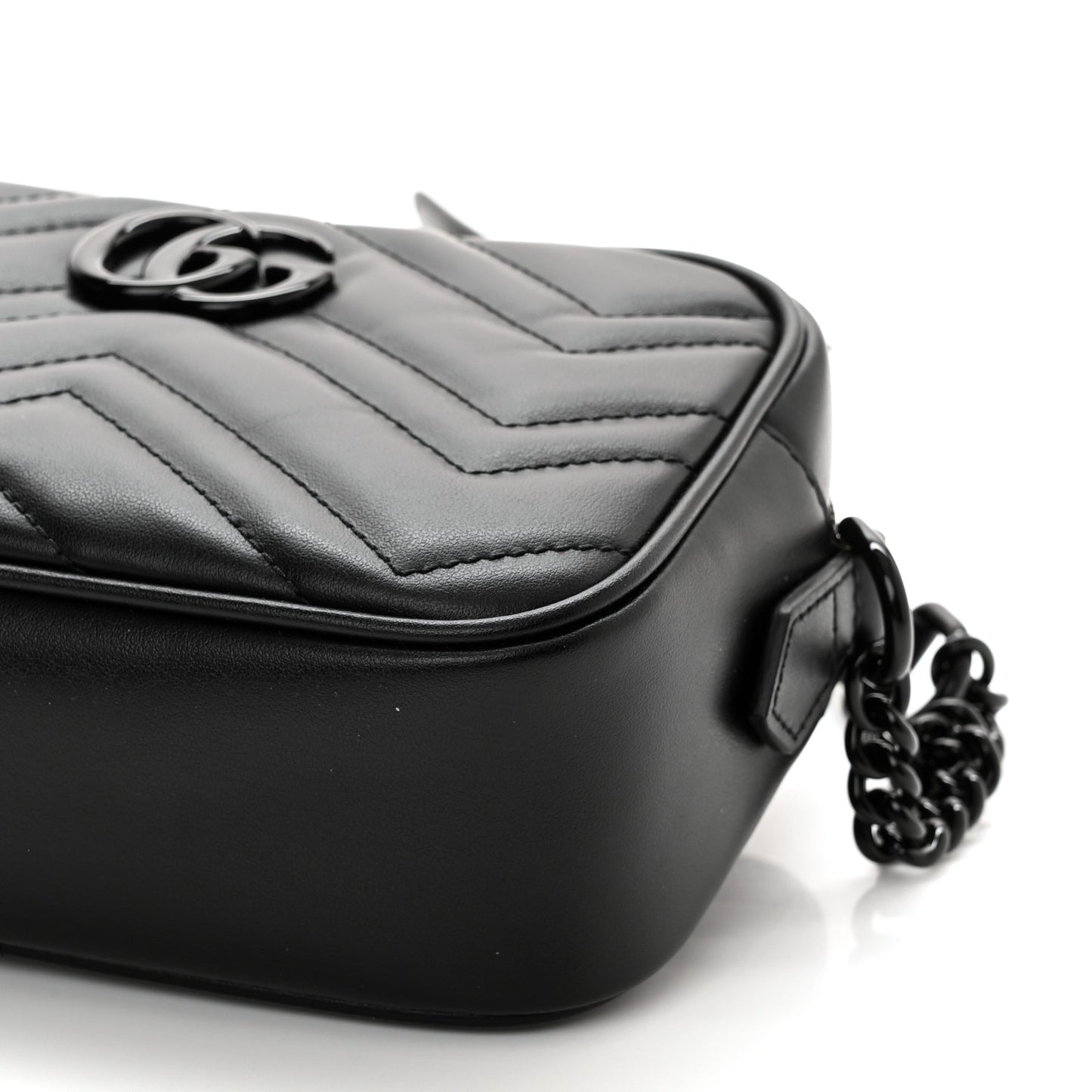 Calfskin Matelasse Monochrome Mini GG Marmont Chain Shoulder Bag Black