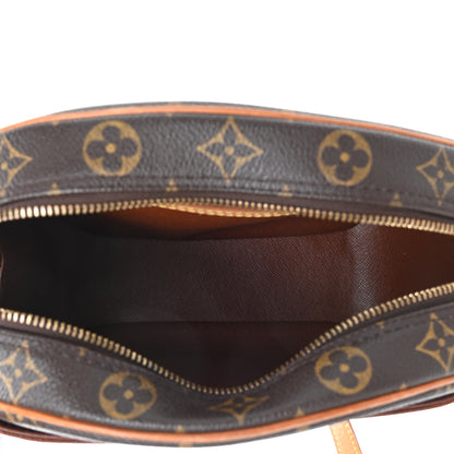 Louis Vuitton Monogram Blois 4 of 15