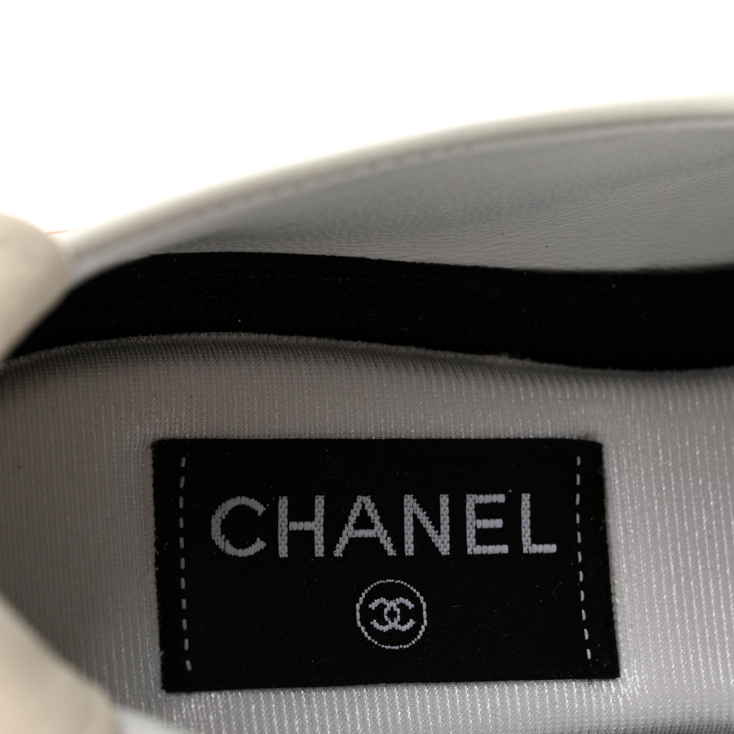 Calfskin Embossed Suede Sneakers 38.5 White Black