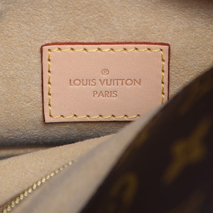 Louis Vuitton Monogram Artsy MM 6 of 9