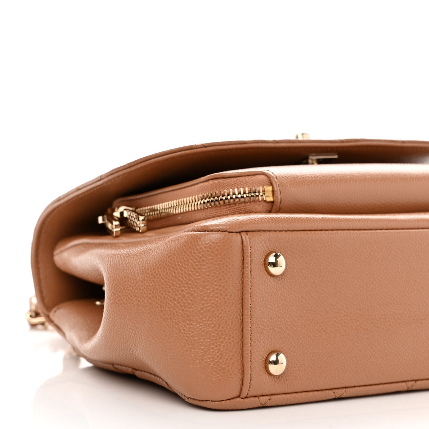 Caviar Quilted Medium Business Affinity Flap Brown