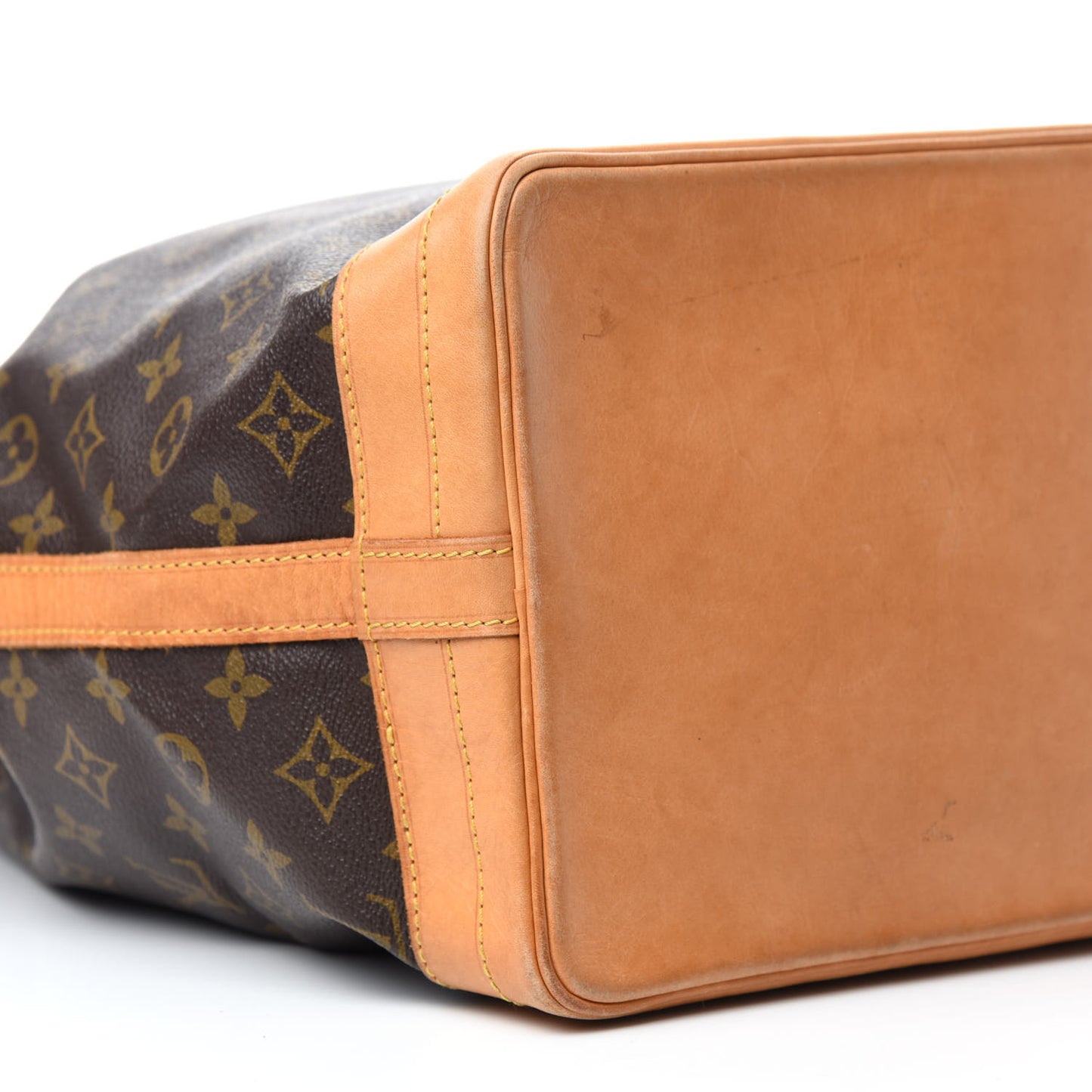 Monogram Noe