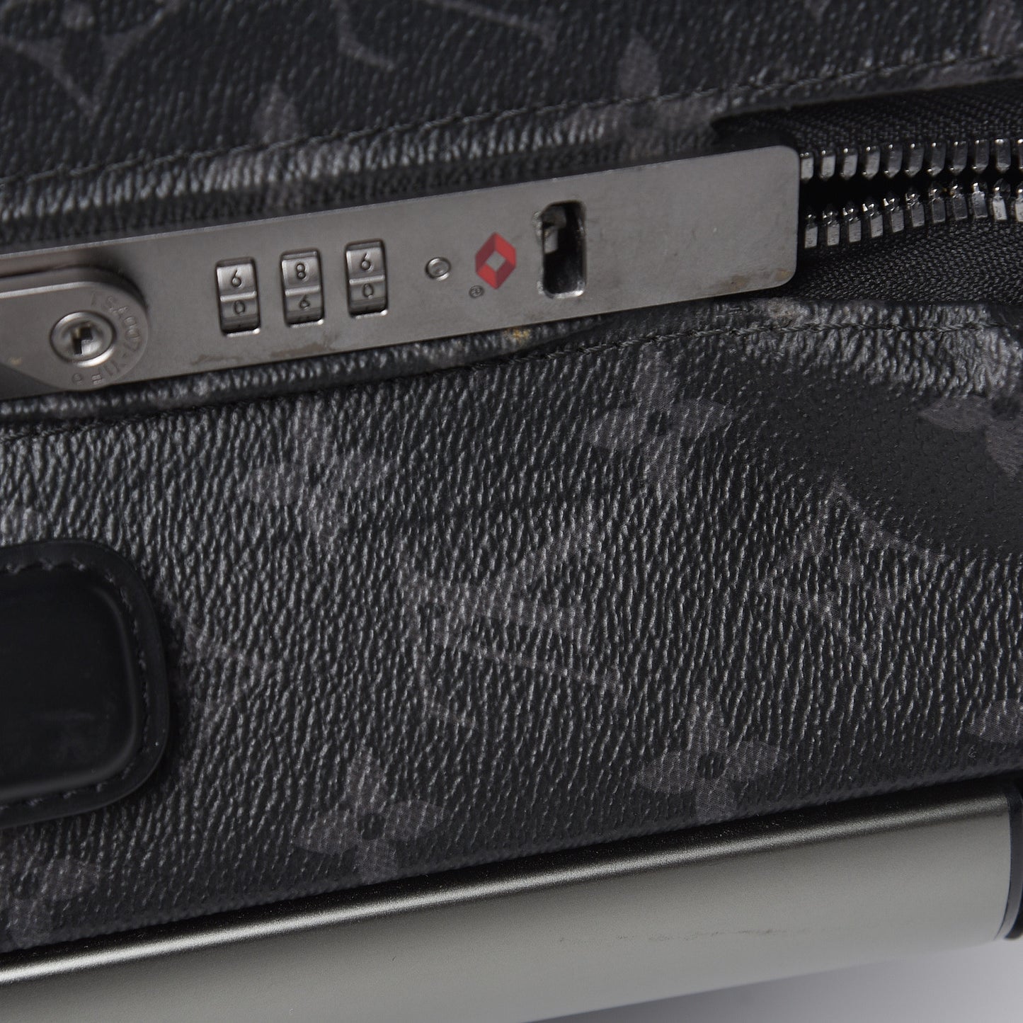 Monogram Eclipse Horizon 55