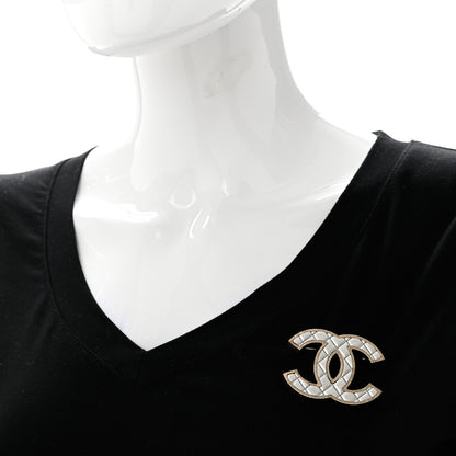 Chanel Metal Quilted CC Brooch Silver Gold 2 of 4
