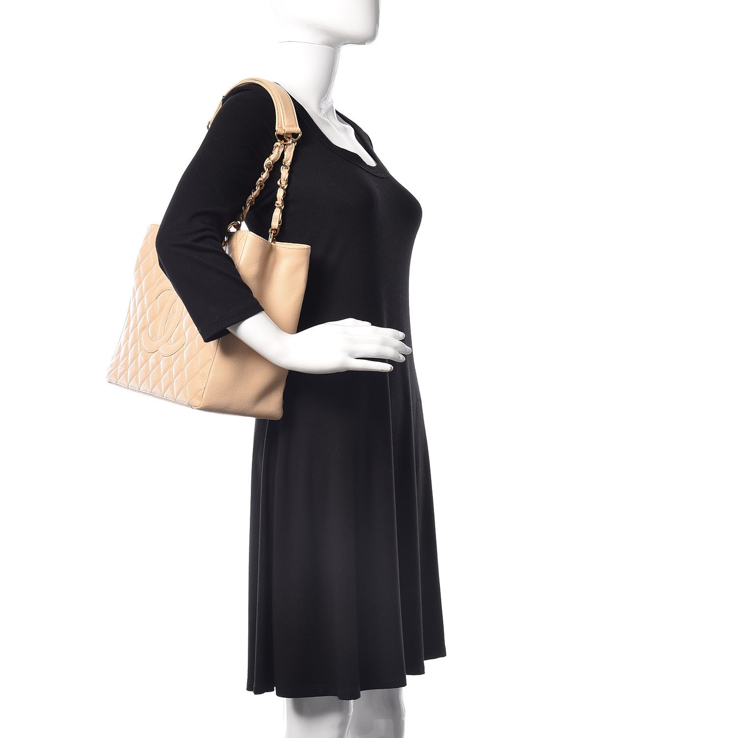 Caviar Quilted Grand Shopping Tote GST Beige Clair