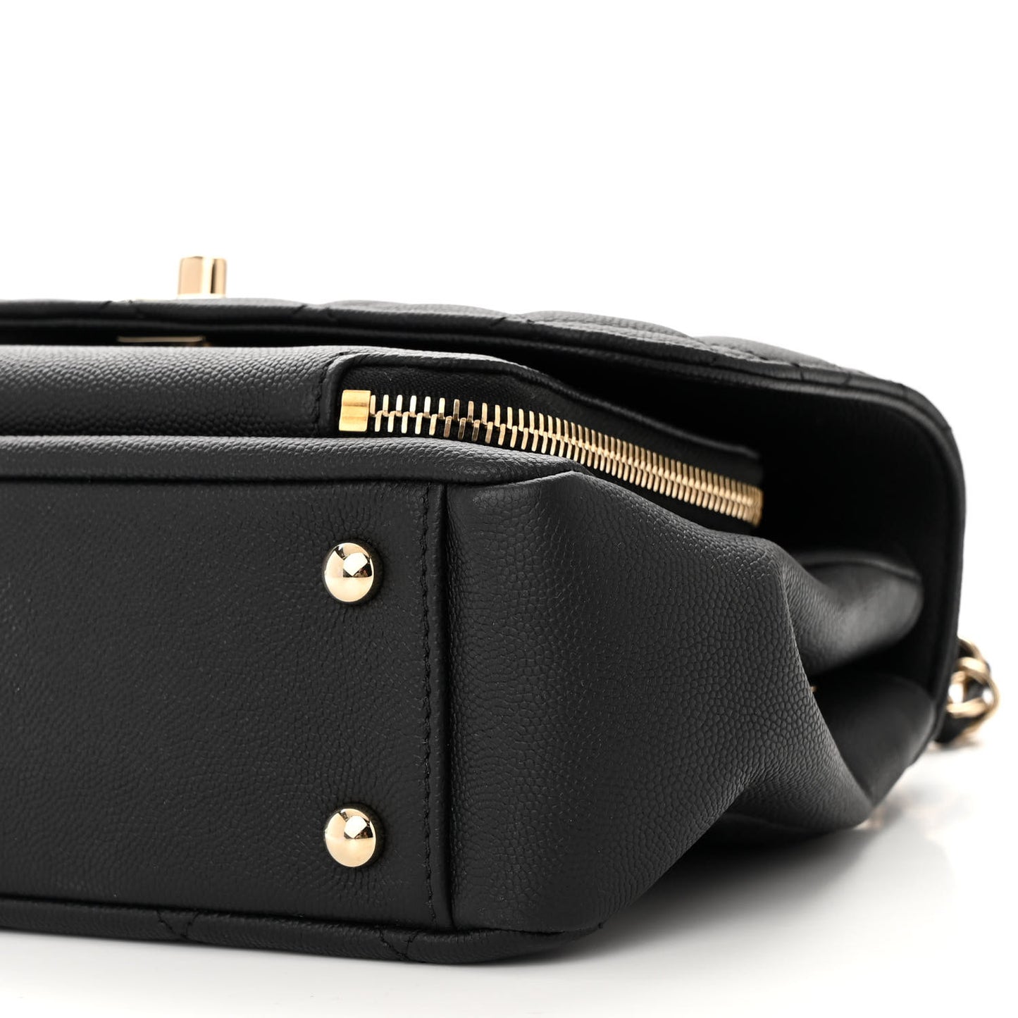 Caviar Quilted Medium Business Affinity Flap Black