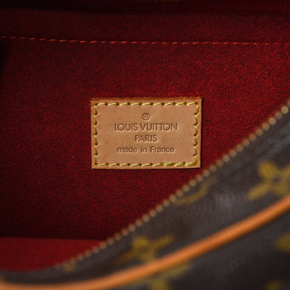 Louis Vuitton Monogram Croissant MM 6 of 10