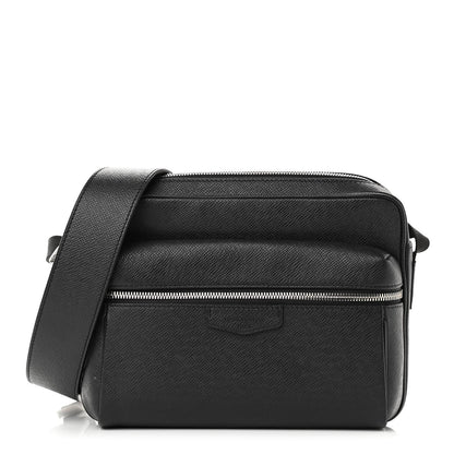 Louis Vuitton Taiga Outdoor Messenger PM Black 1 of 12