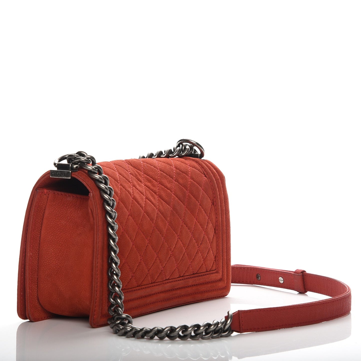 Iridescent Caviar Quilted Medium Boy Flap Red