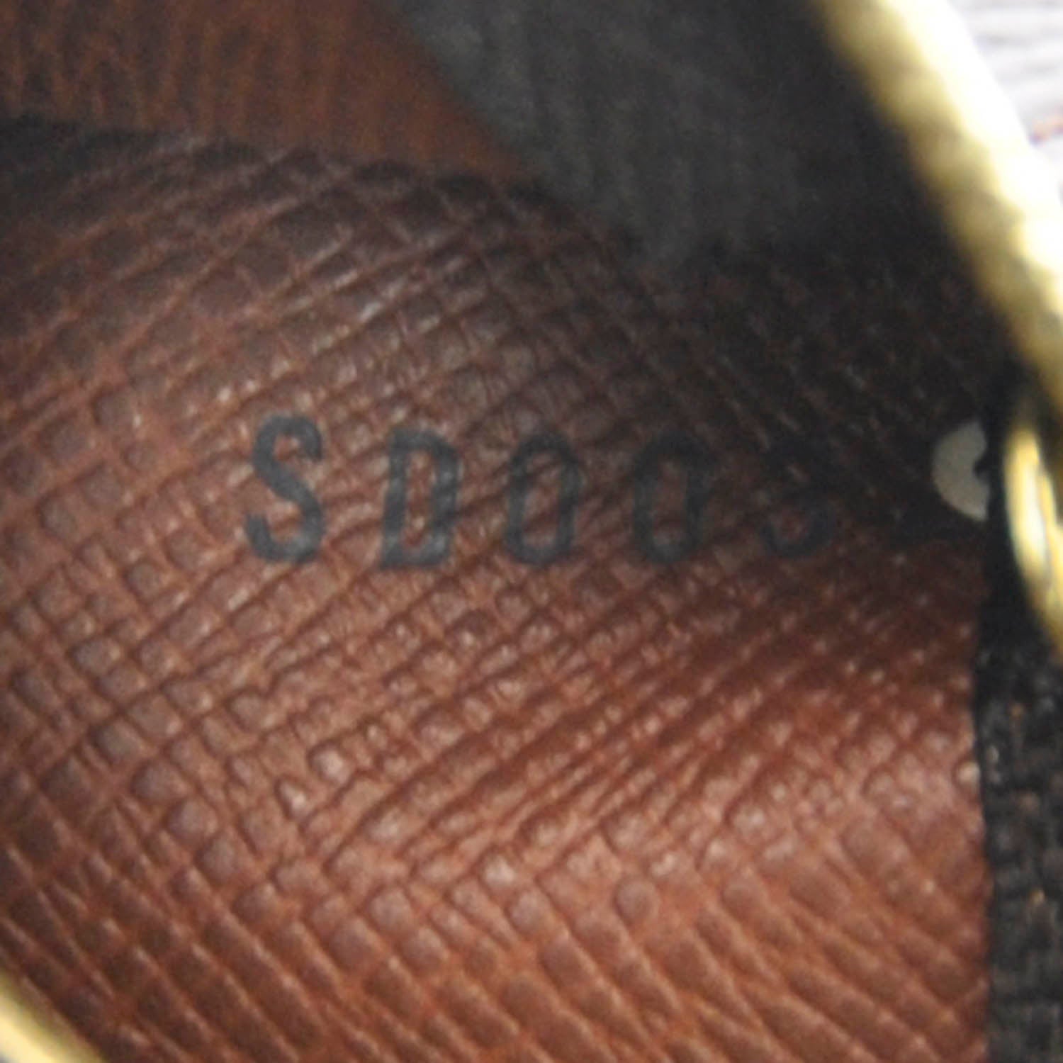 Louis Vuitton Monogram Key Pouch 6 of 7