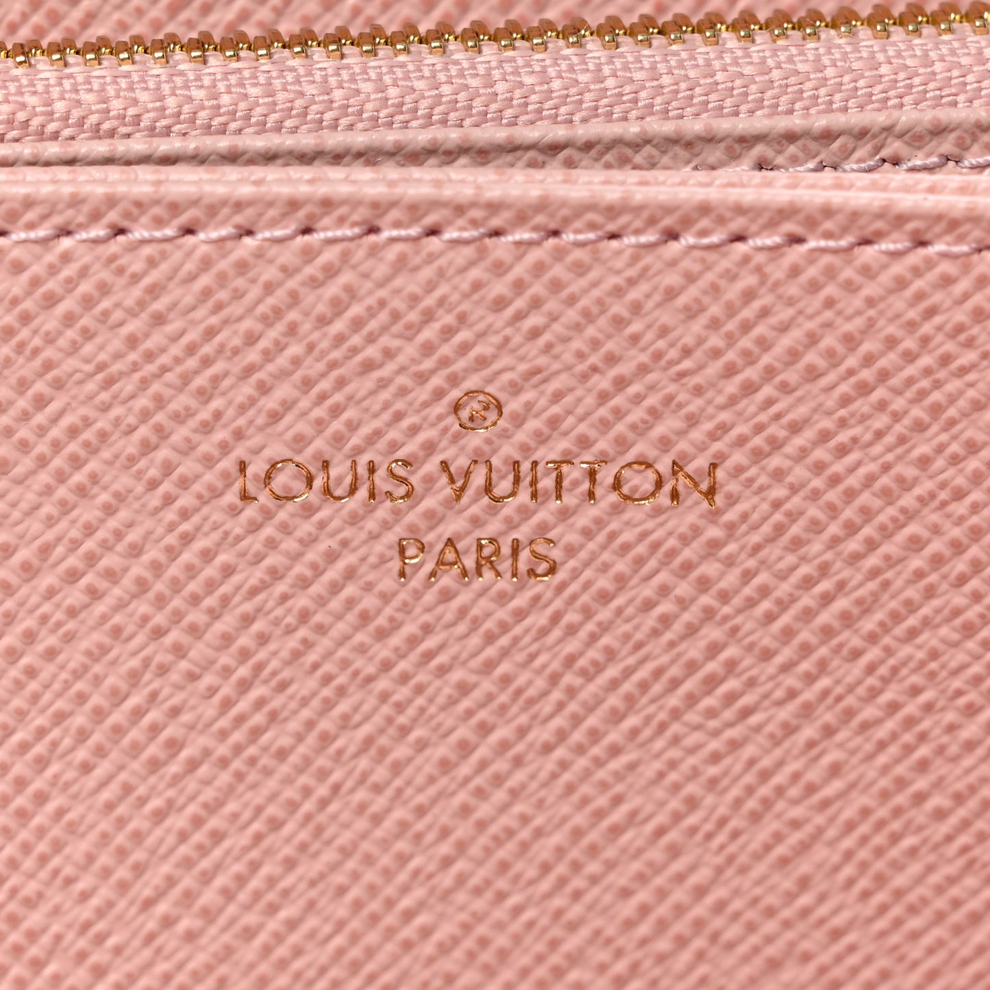 Damier Azur Zippy Wallet Rose Ballerine