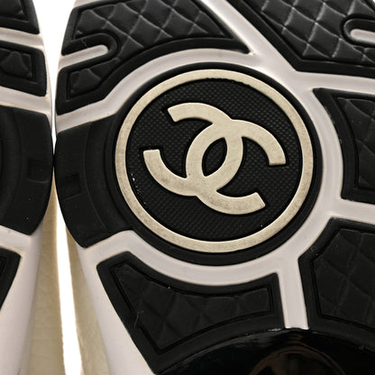 Chanel Mesh Suede Calfskin Grained Calfskin Womens CC Sneakers 39.5 White Black 11 of 14