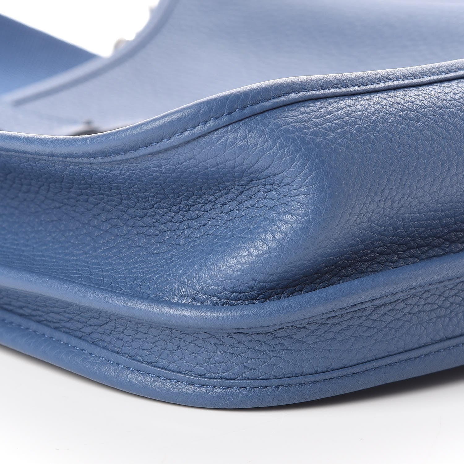 Hermes Taurillon Clemence Evelyne III PM Bleu Agate 8 of 10