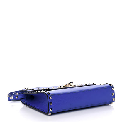 Valentino Garavani Pebbled Calfskin Medium Rockstud Flip Lock Crossbody Bag Acid Blue 4 of 13