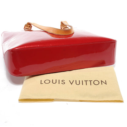 Louis Vuitton Vernis Brentwood Pomme D'Amour 5 of 8