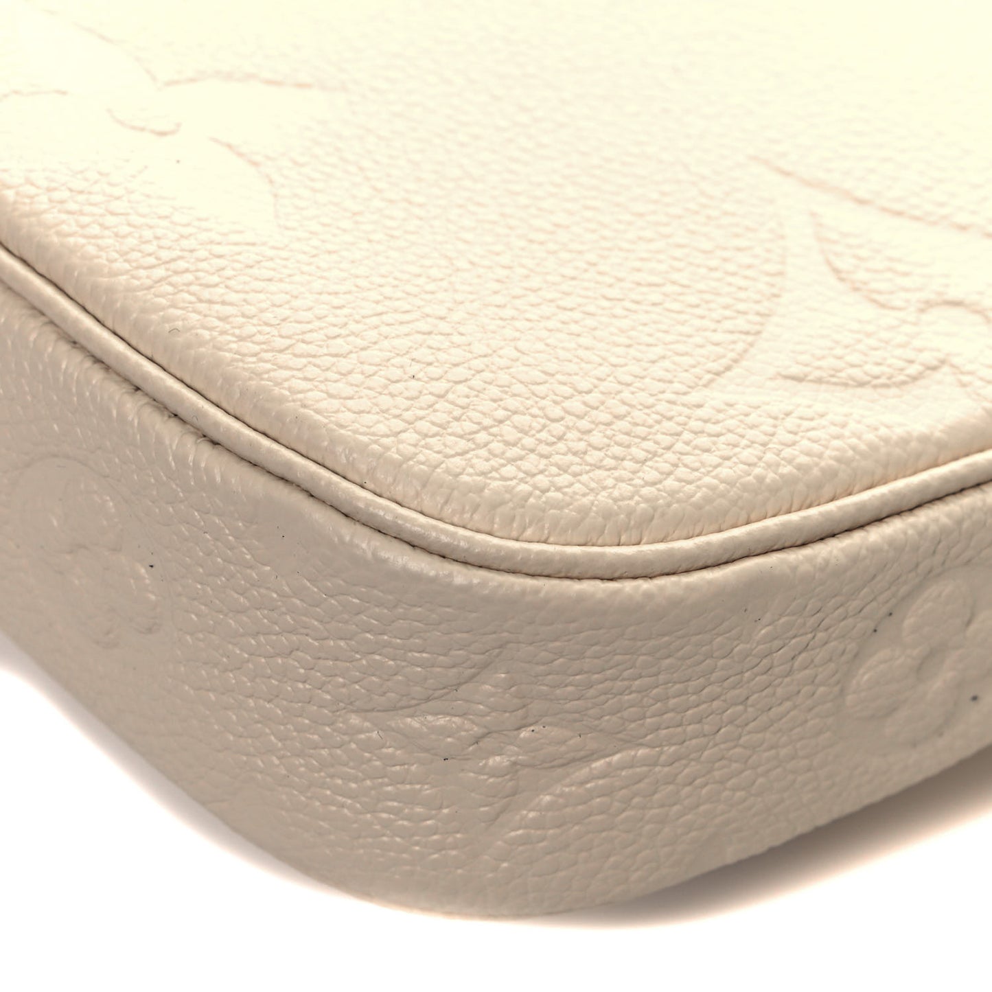 Empreinte Monogram Giant Multi Pochette Accessories Cream