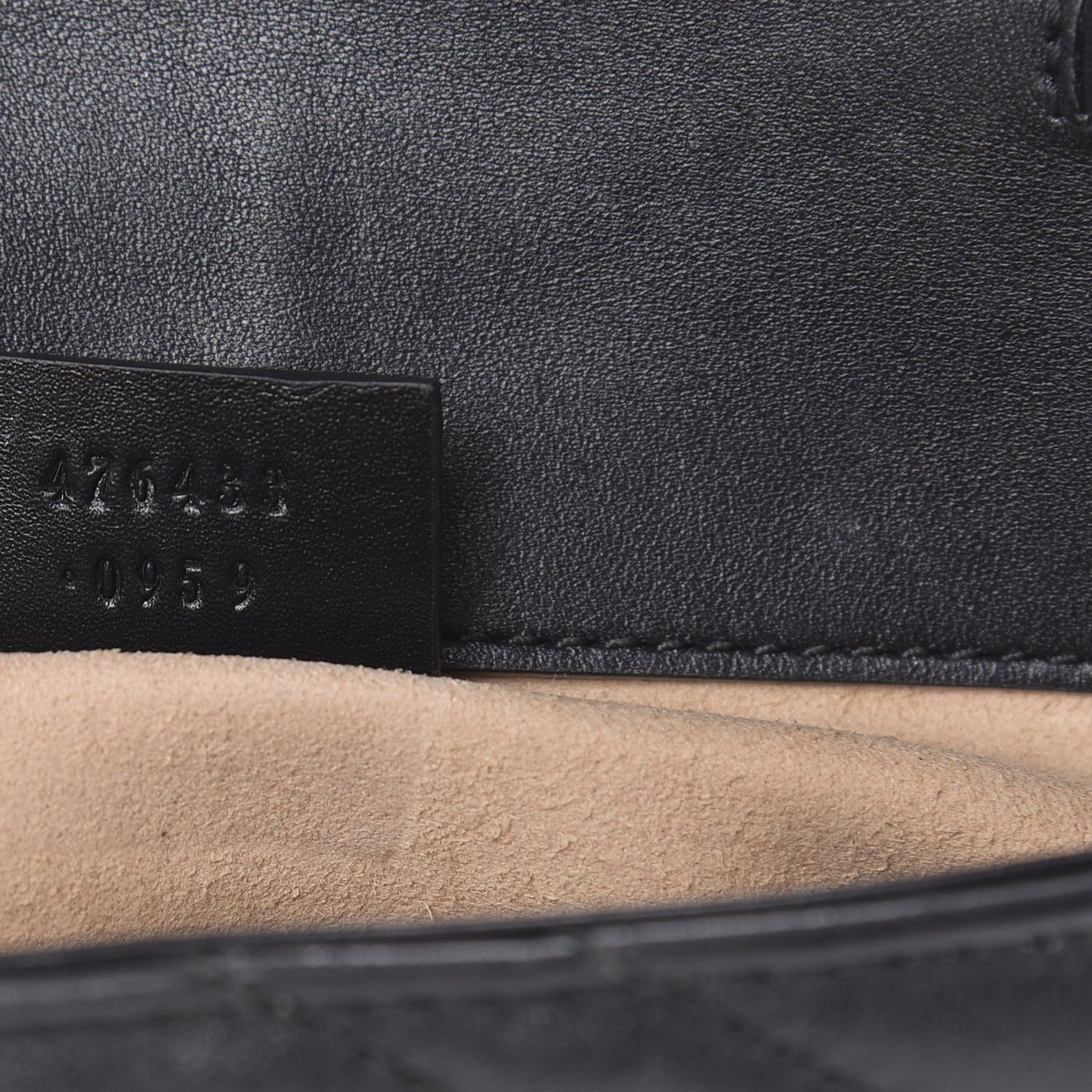 Calfskin Matelasse Super Mini GG Marmont Shoulder Bag Black