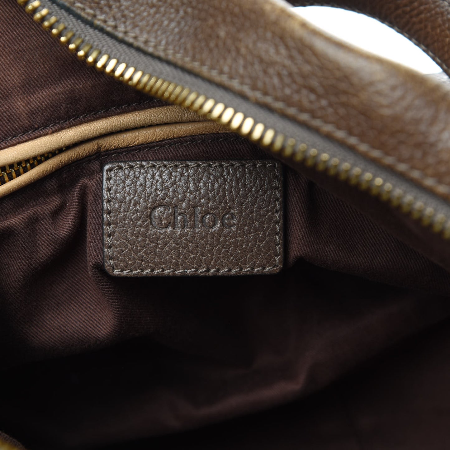 Calfskin Medium Paraty Chocolate
