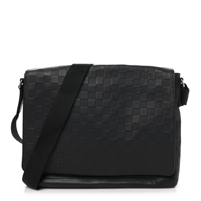 Louis Vuitton Damier Infini District MM Onyx 1 of 9