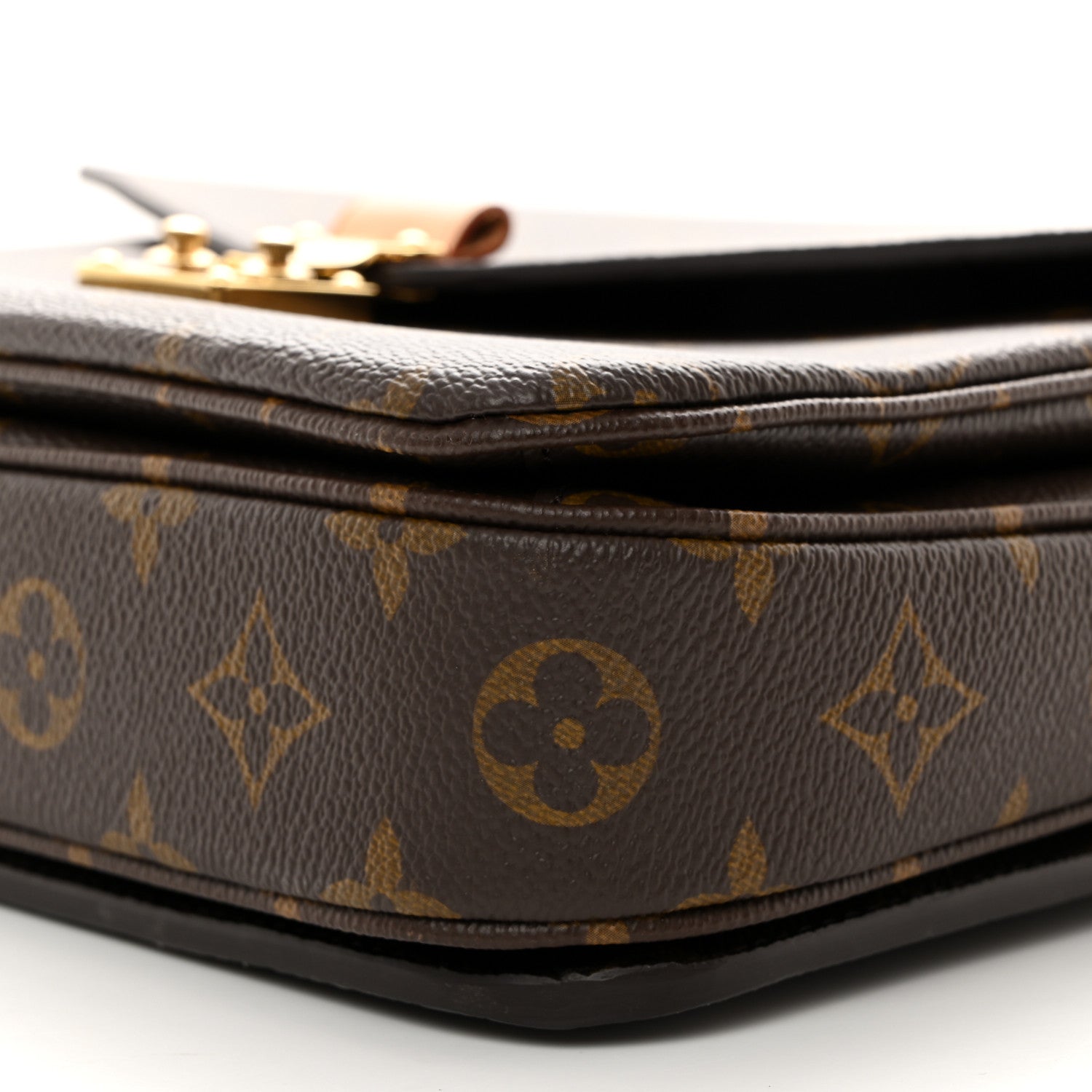 Louis Vuitton Monogram Pochette Metis 9 of 9