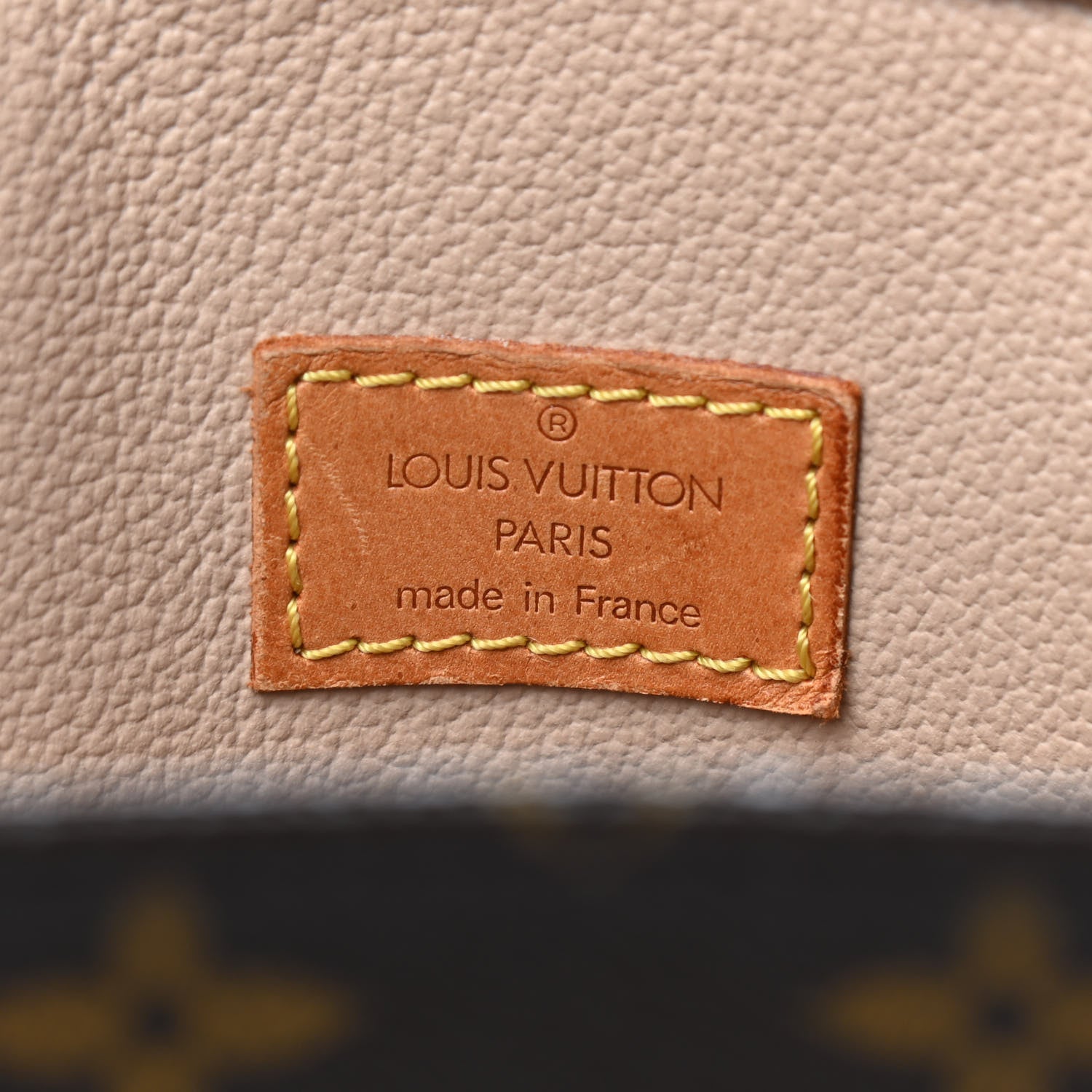 Louis Vuitton Monogram Sac Plat 6 of 9