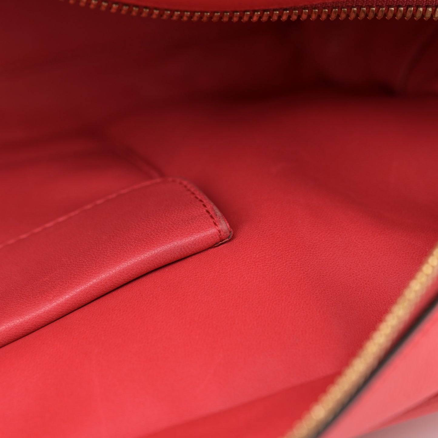 Calfskin Amazona 36 Red