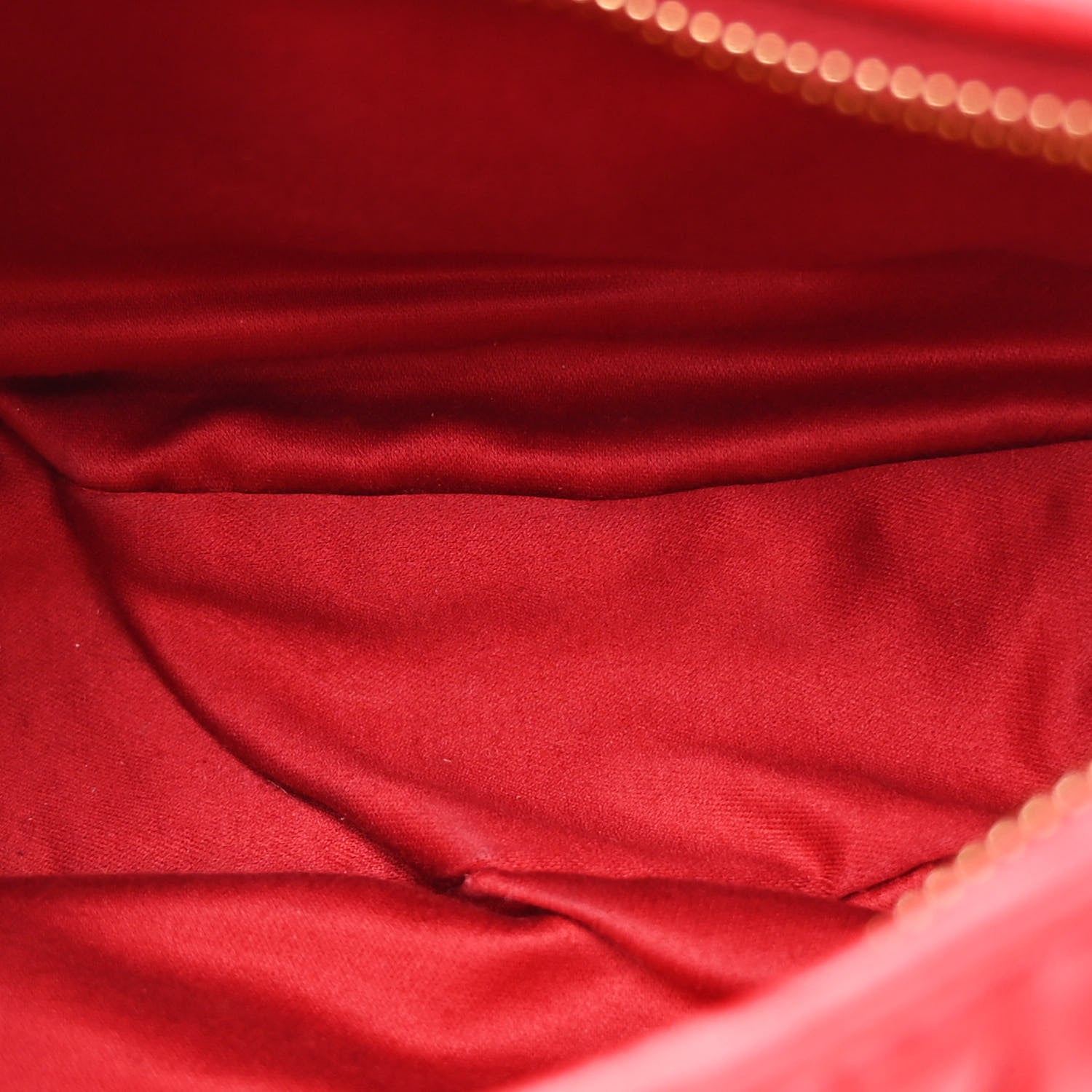 Miu Miu Nappa Matelasse Small Wander Hobo Rosso 5 of 10