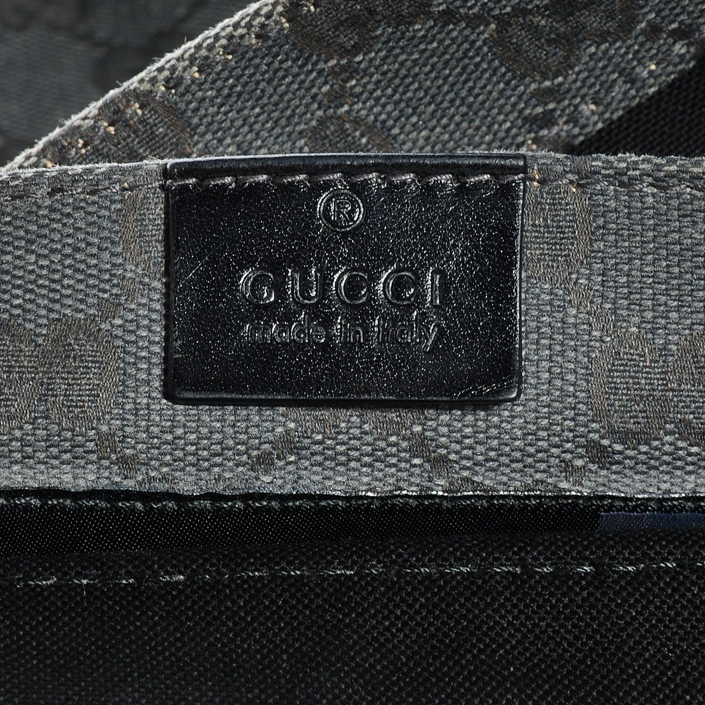 Monogram Large Messenger Grey Black