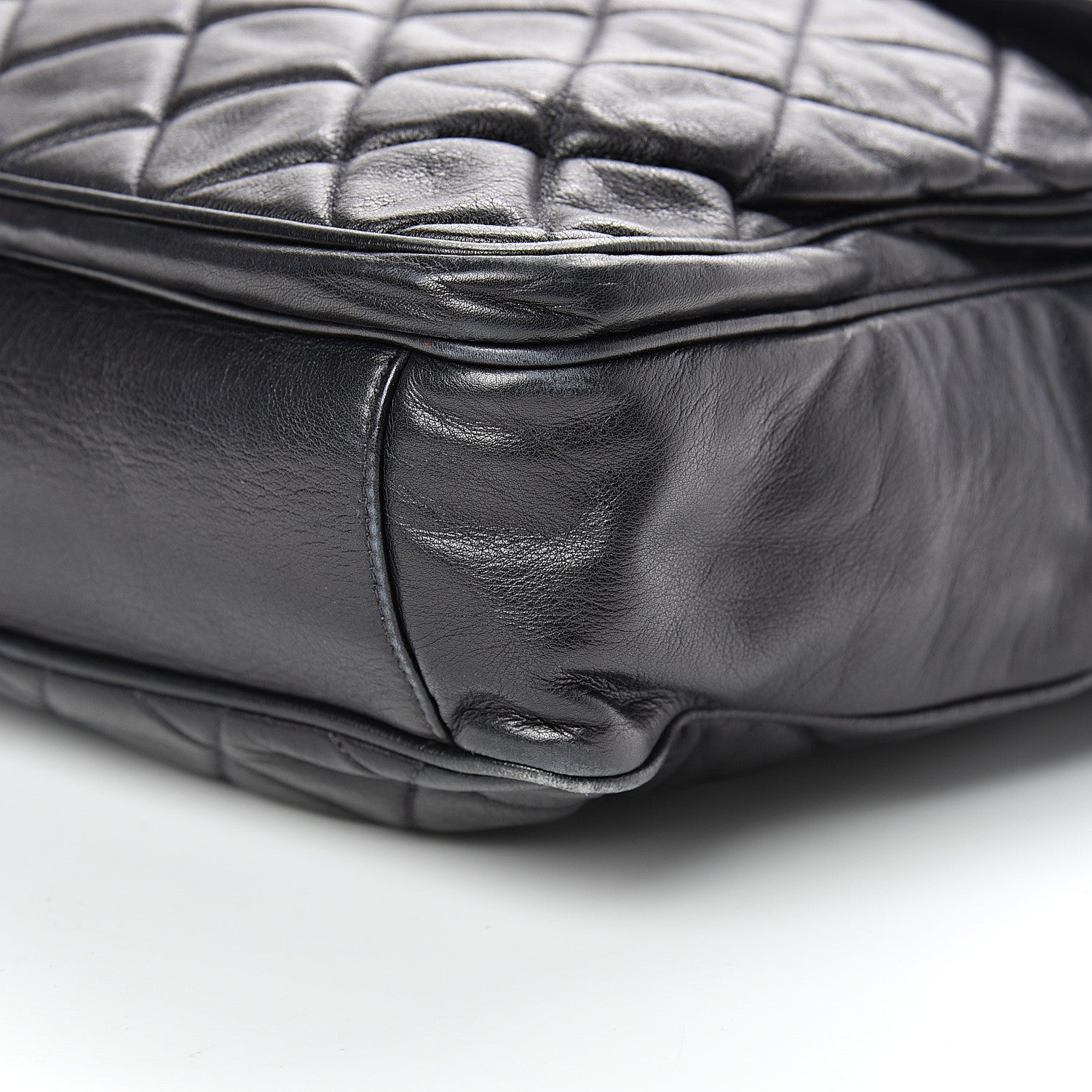 Chanel Lambskin Quilted CC Shoulder Bag Navy 9 of 16