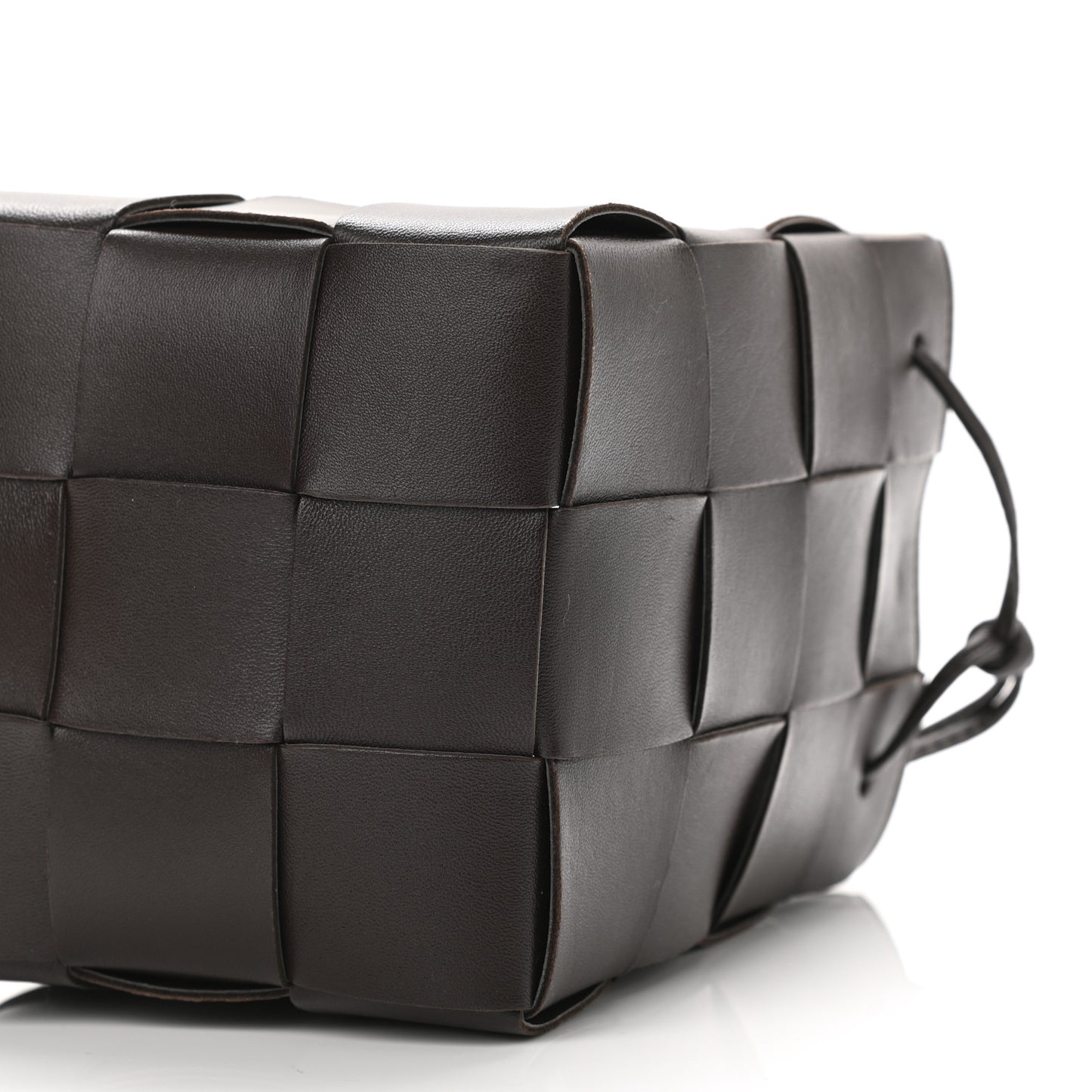 Nappa Maxi Intrecciato Cassette Bucket Bag Ebano