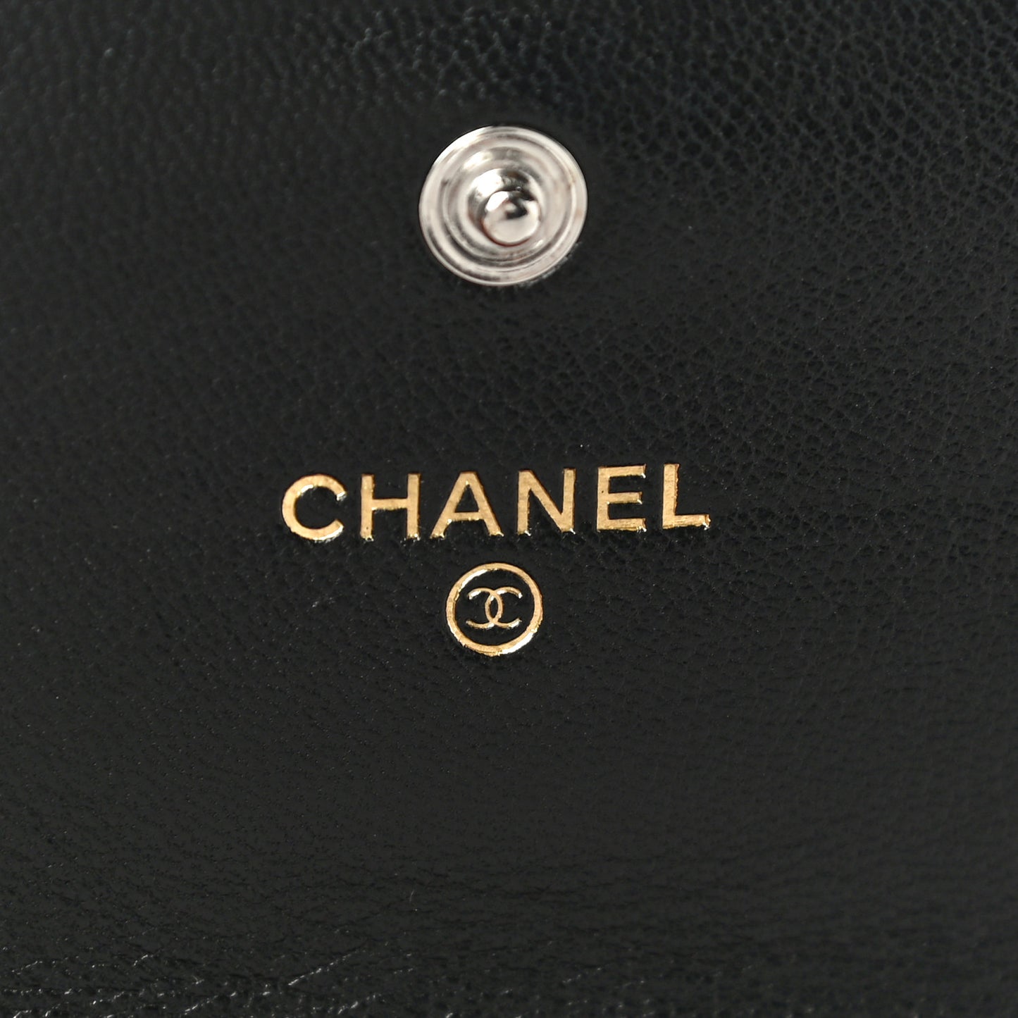Lambskin Quilted Chanel 19 Flap Wallet Black