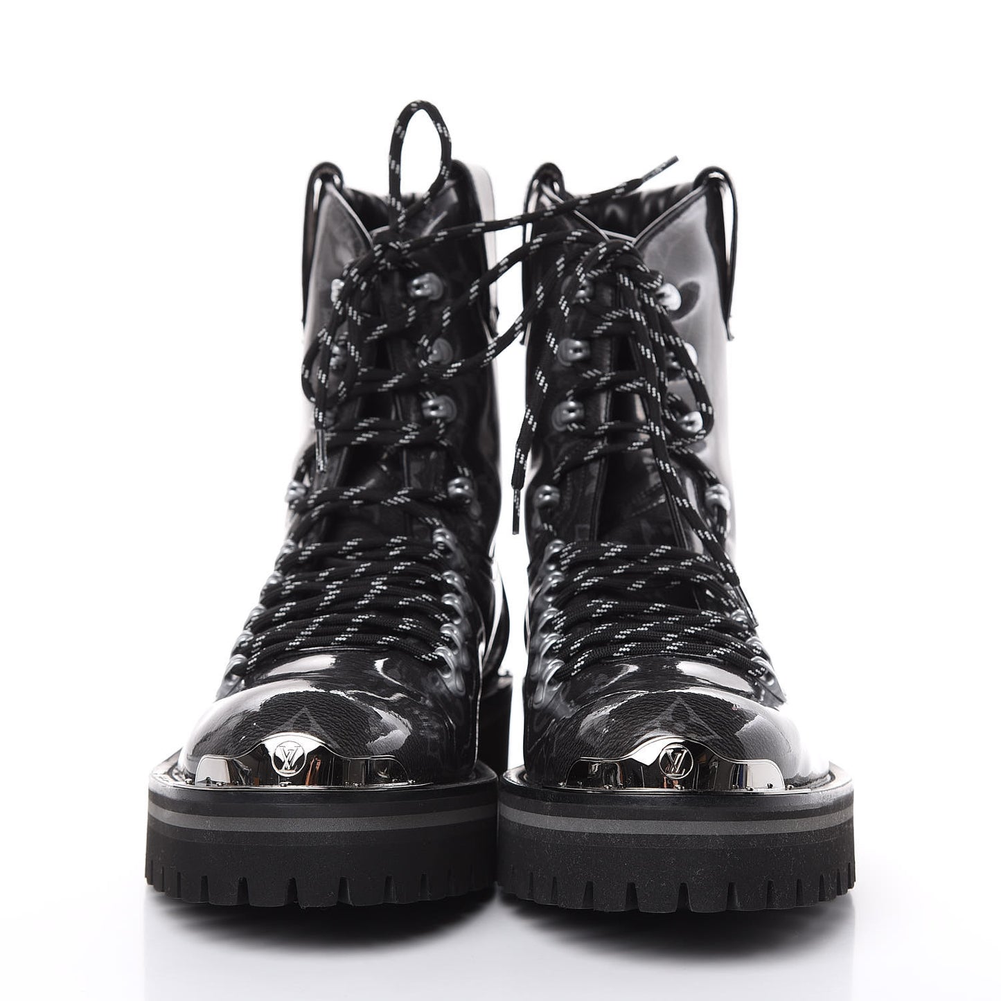 Monogram Eclipse Glaze Mens Outland Ankle Boots 9