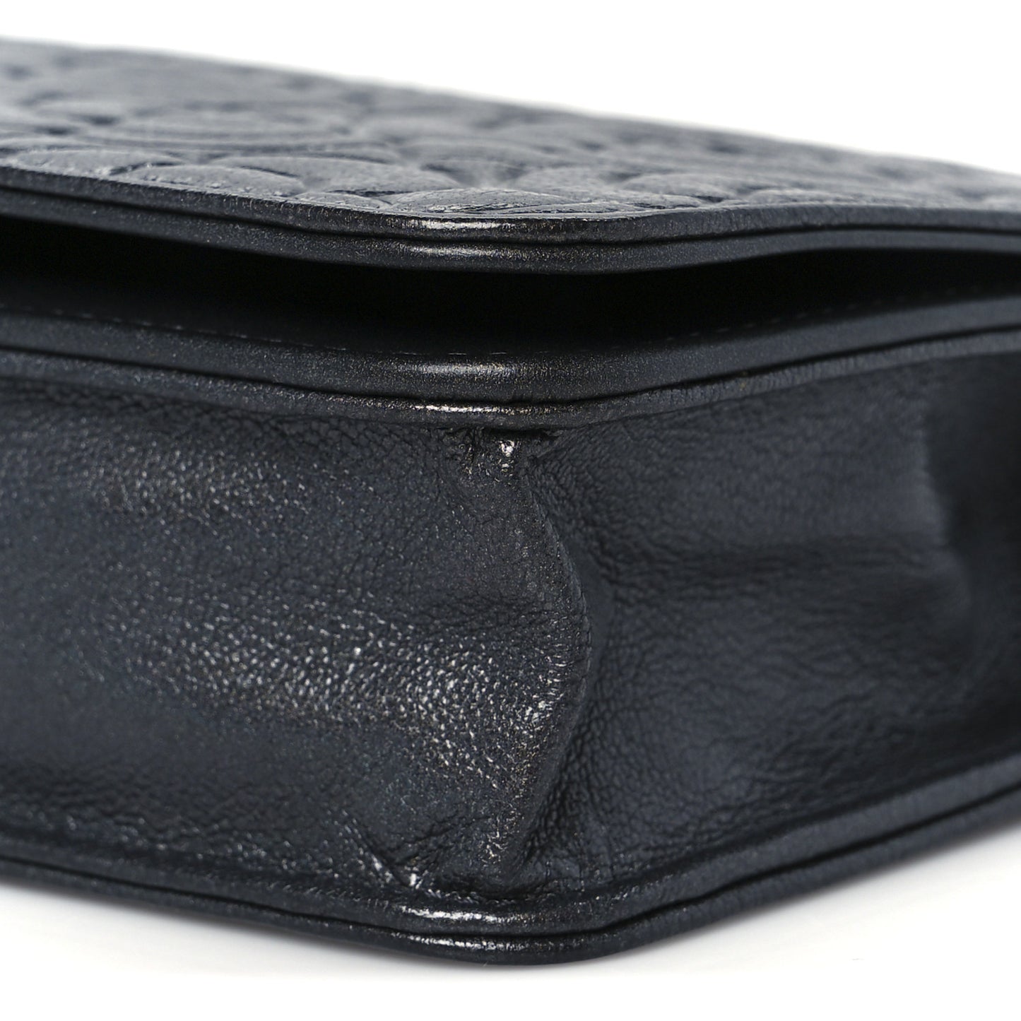 Goatskin Camellia Embossed Wallet On Chain WOC Grey