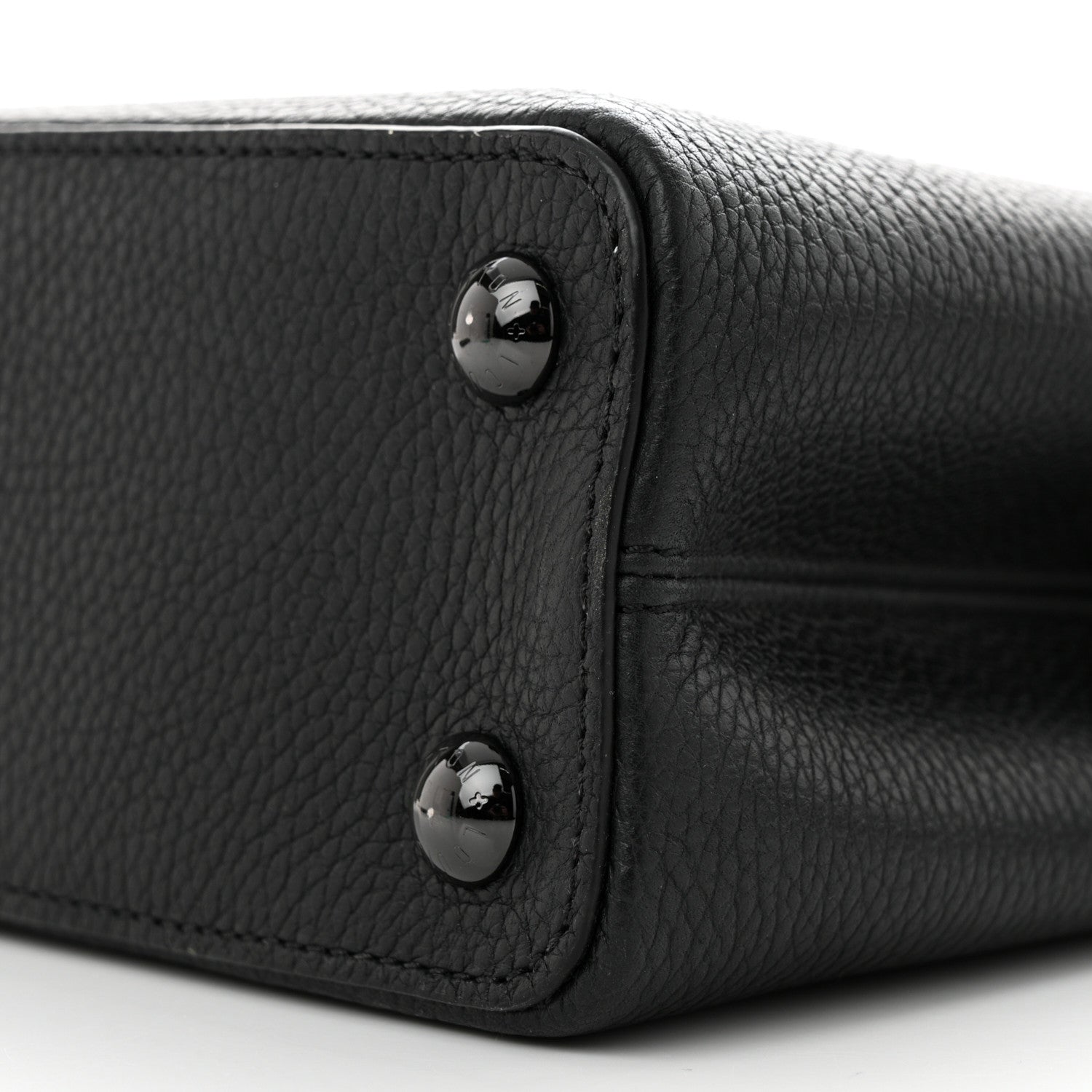 Louis Vuitton Taurillon Capucines BB Matte Black 9 of 9