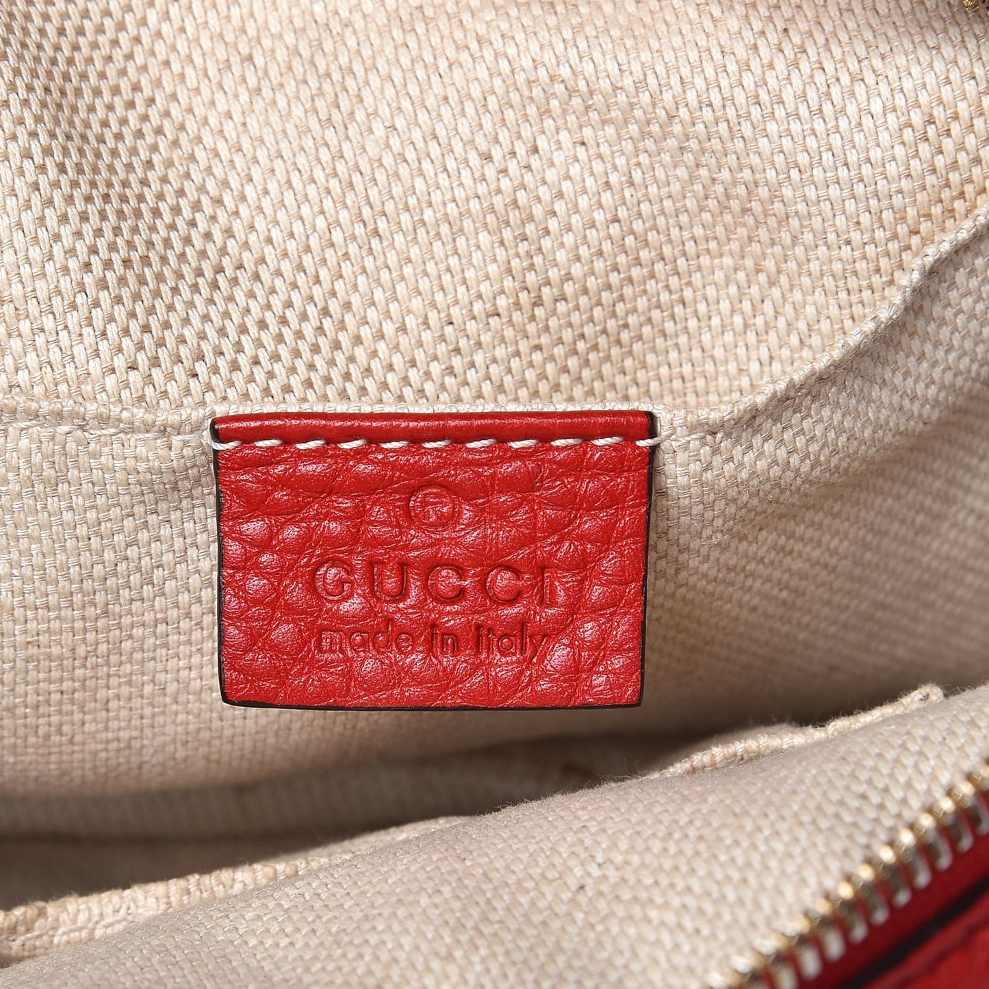 Pebbled Calfskin Small Soho Disco Bag Tabasco Red