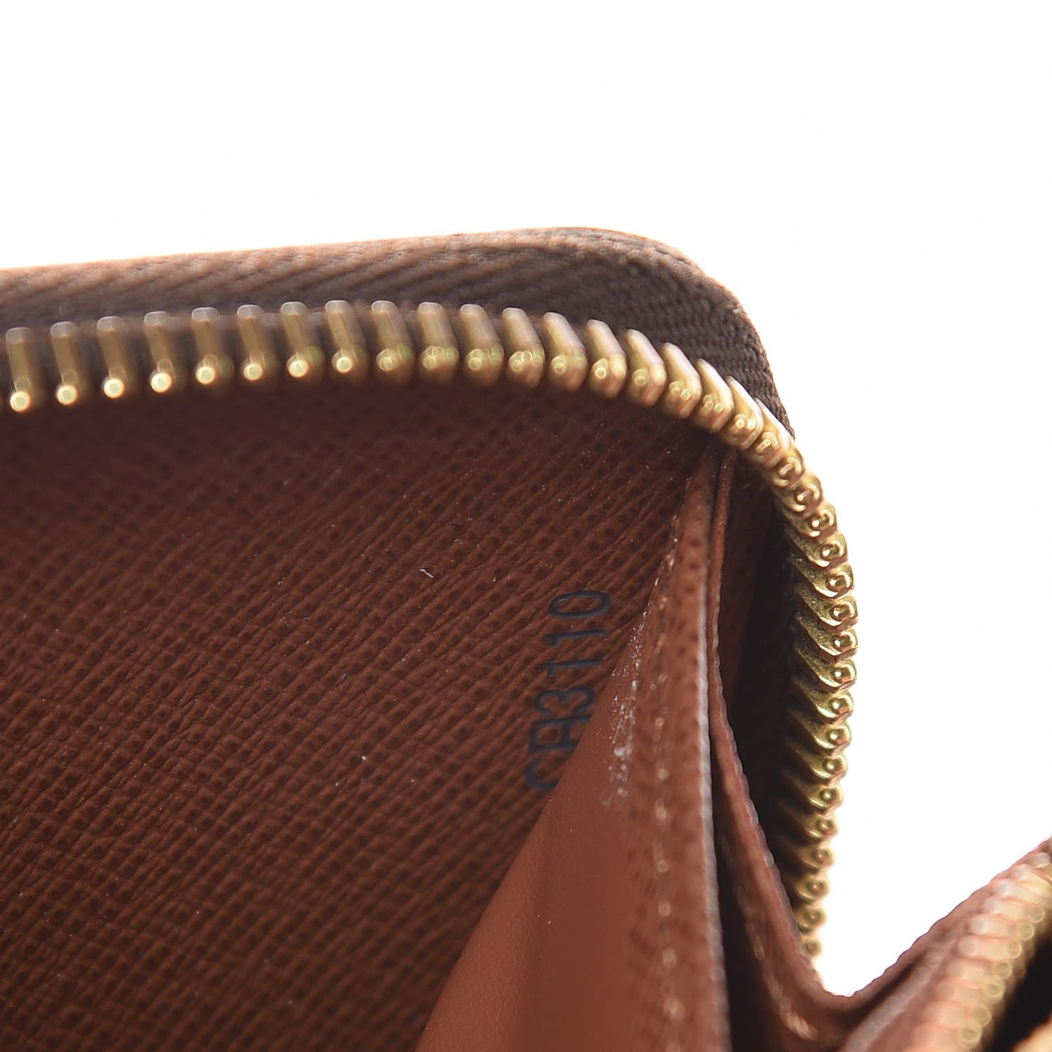 Louis Vuitton Monogram Zippy Wallet 7 of 8