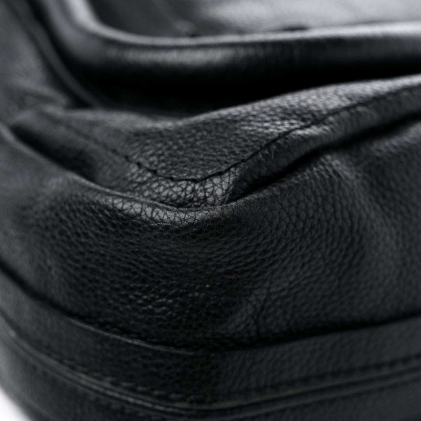 Calfskin Large Paraty Black